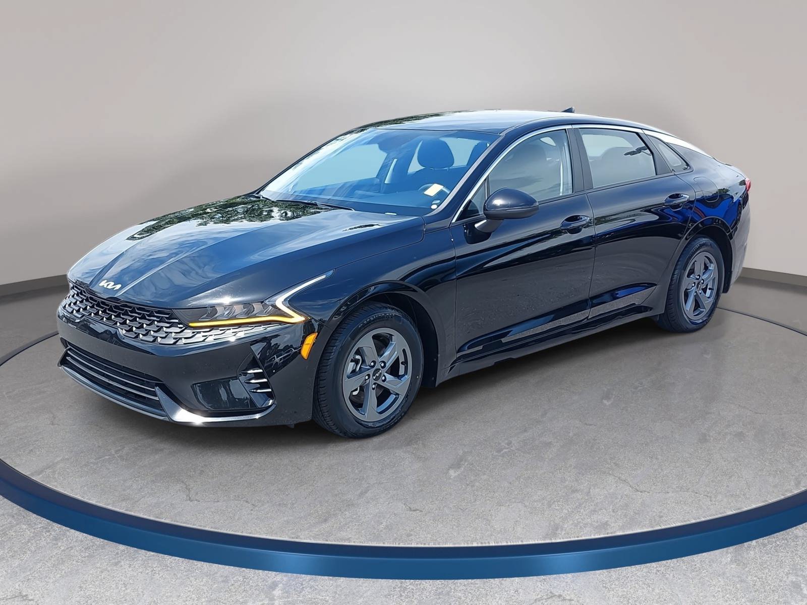 Used 2022 Kia K5 LXS FWD image 1