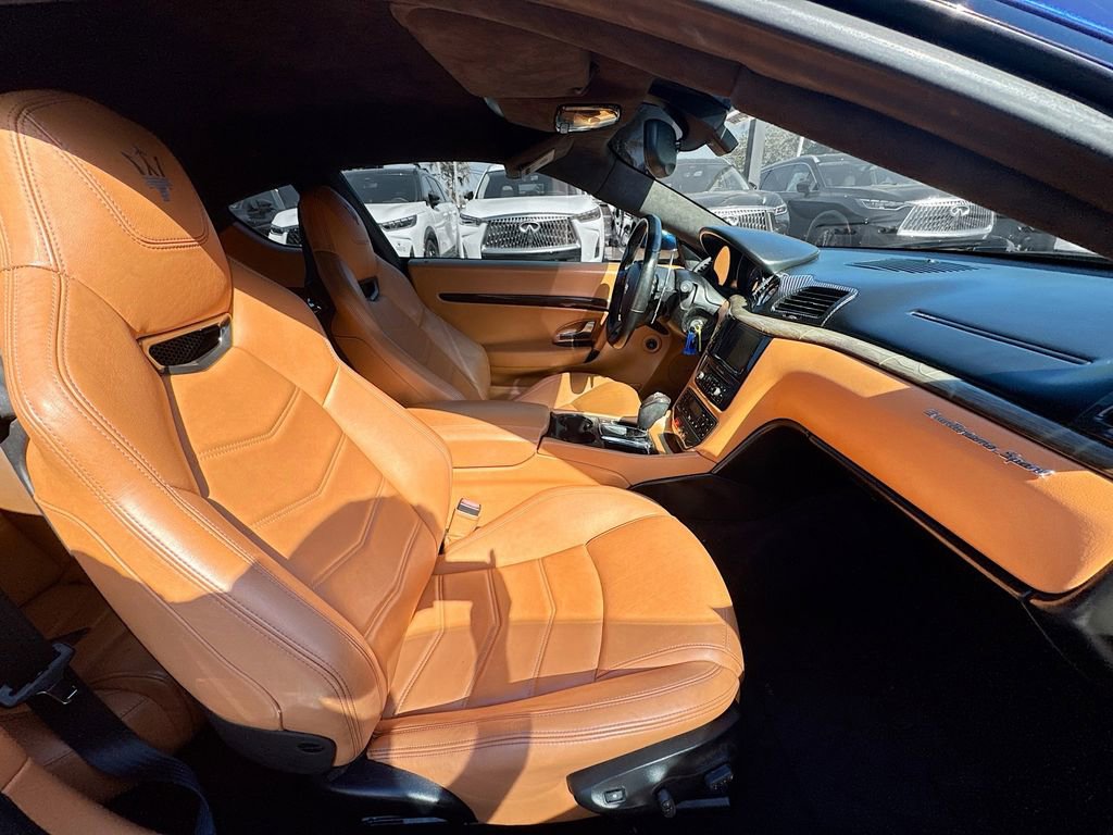 Used 2015 Maserati GranTurismo Sport image 25