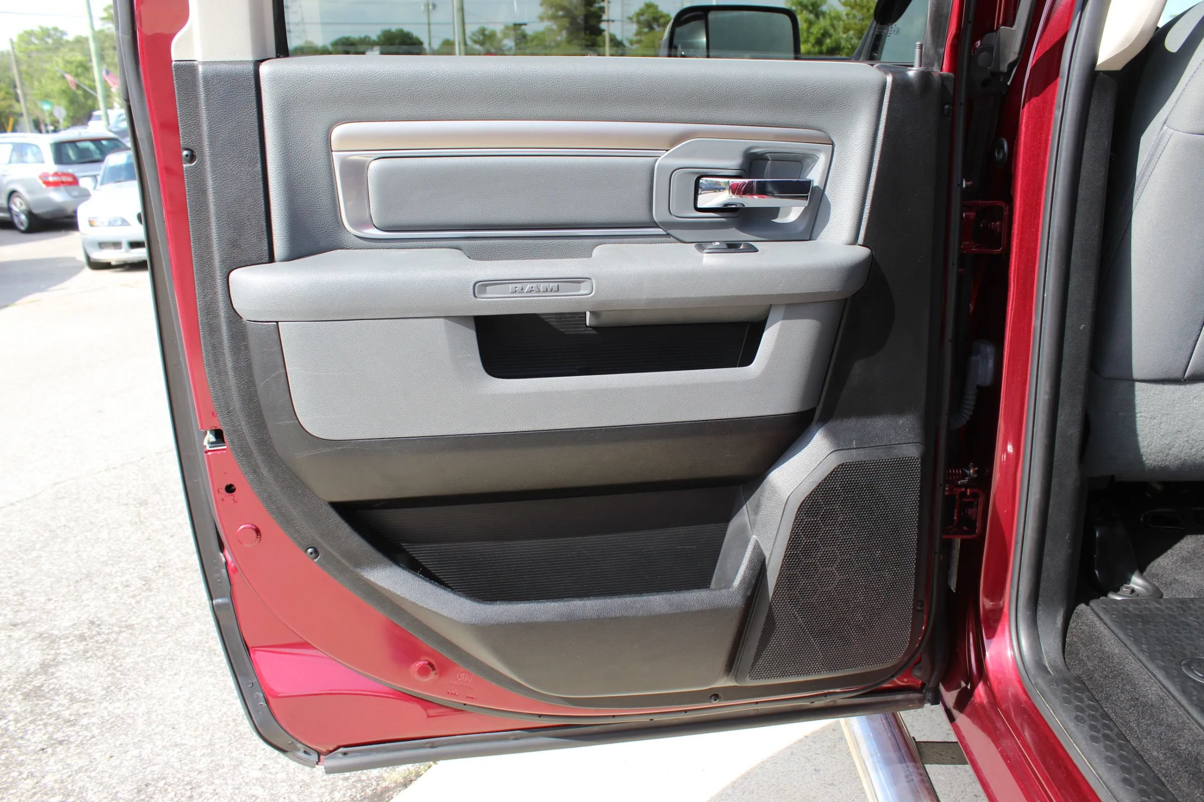 Used 2017 RAM 1500 Big Horn AWD/4WD image 19