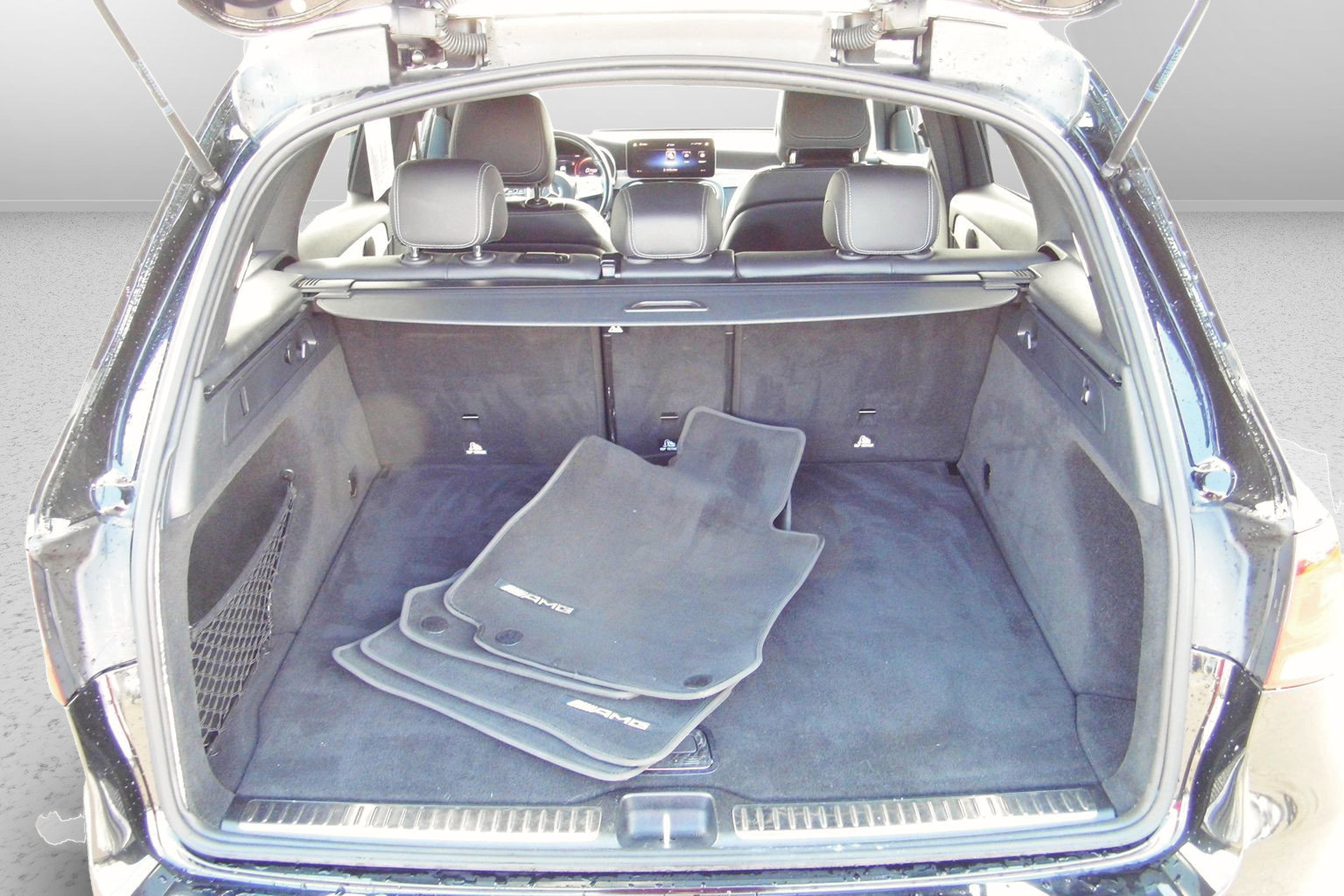 Used 2021 Mercedes-Benz GLC 300 w/ AMG Line image 25