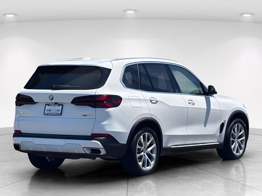 Used 2025 BMW X5 xDrive40i w/ Climate Comfort Package AWD/4WD image 4