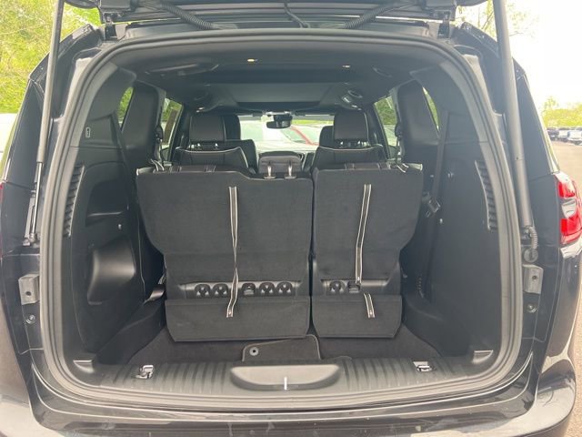 Used 2023 Chrysler Pacifica Limited w/ S Appearance Package AWD/4WD image 26