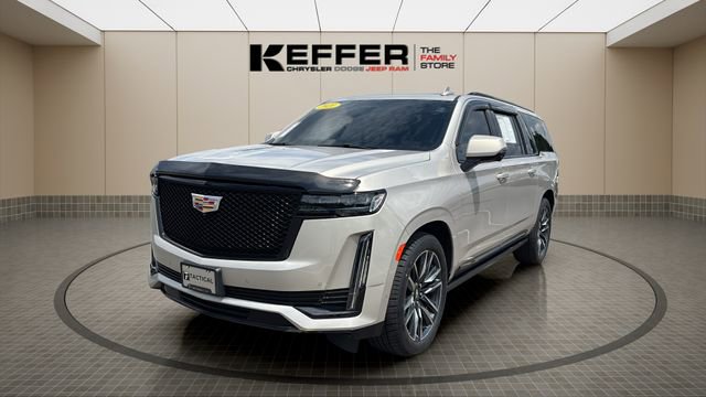 Used 2021 Cadillac Escalade ESV Sport Platinum RWD image 1