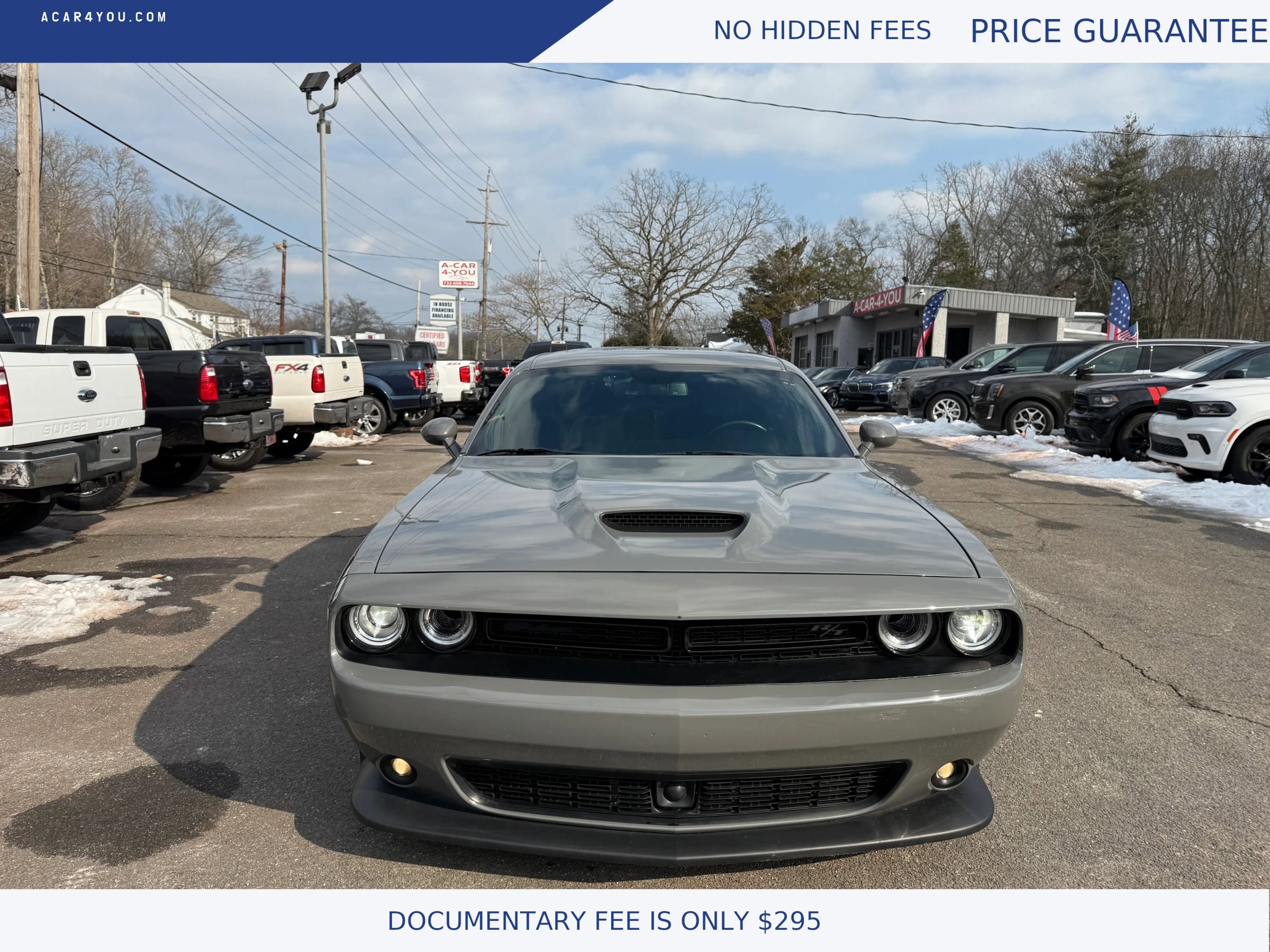 Used 2023 Dodge Challenger R/T w/ Plus Package image 7