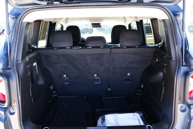 Used 2023 Jeep Renegade Latitude image 18