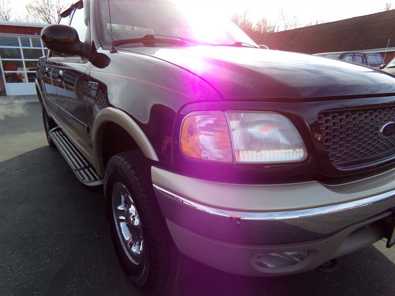 Used 2001 Ford F150 Lariat image 4