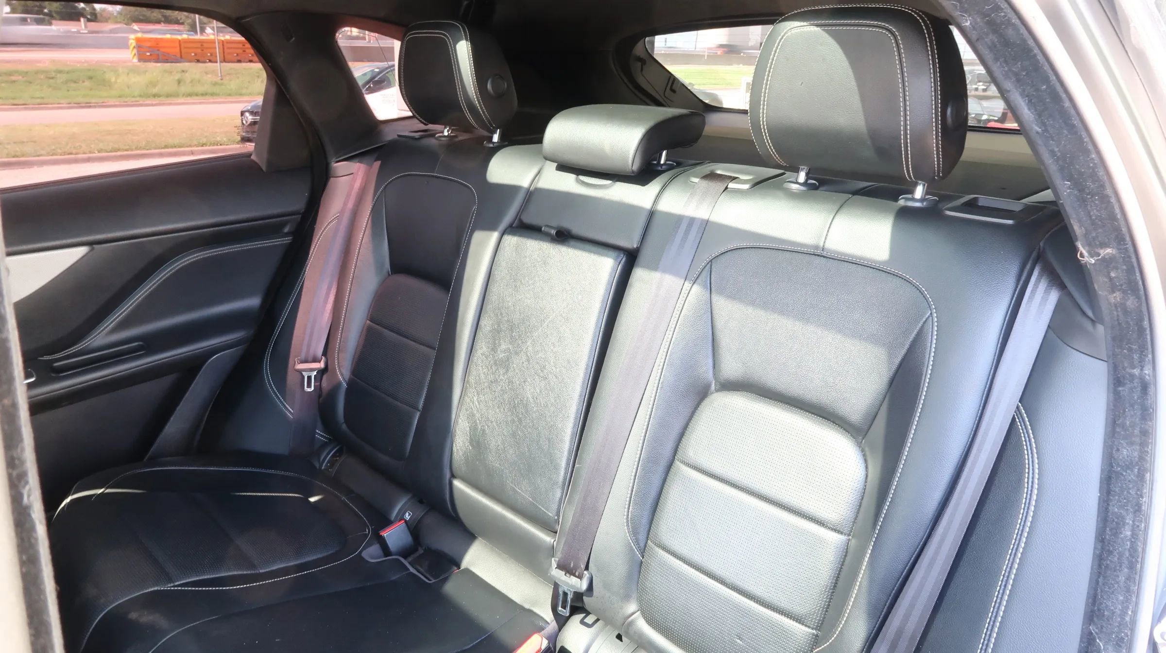 Used 2020 Jaguar F-PACE S AWD/4WD image 21
