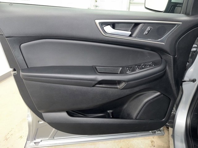 Used 2024 Ford Edge SEL w/ Convenience Package image 10