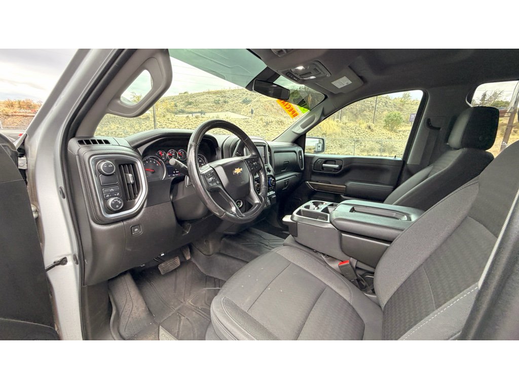 Used 2021 Chevrolet Silverado 1500 LT w/ All Star Edition Plus image 17