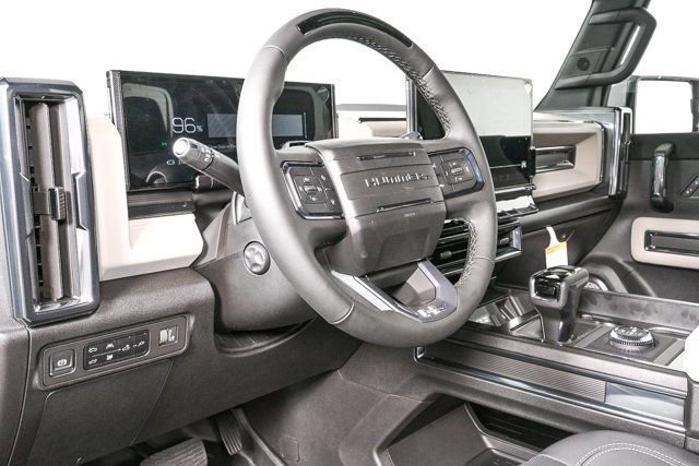 New 2026 GMC Hummer EV 4x4 Crew Cab image 4