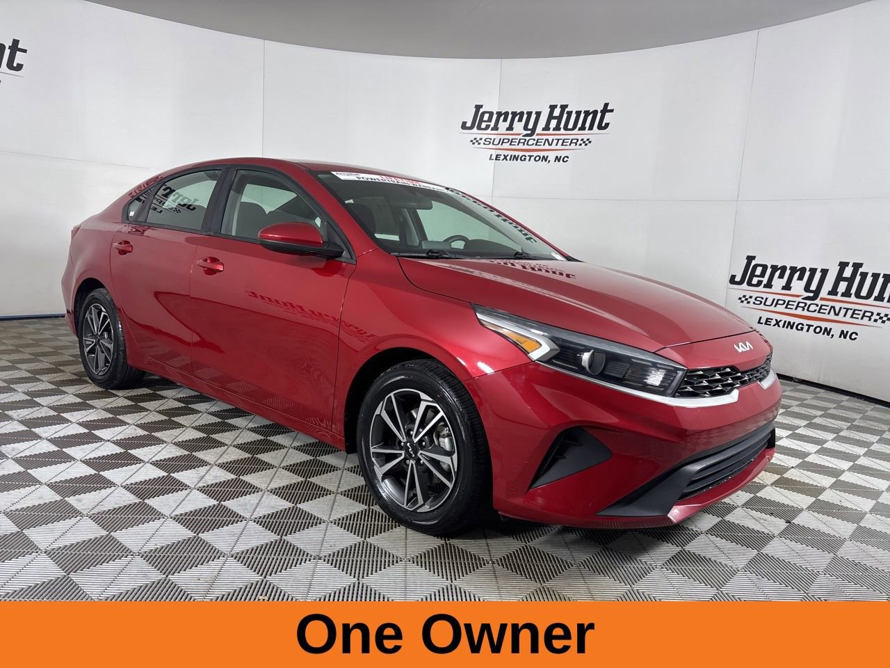 Used 2022 Kia Forte LXS image 4
