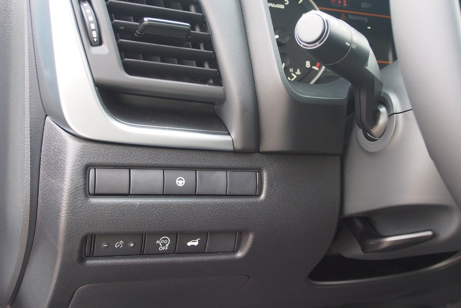 New 2026 Nissan Rogue Dark Armor FWD image 19