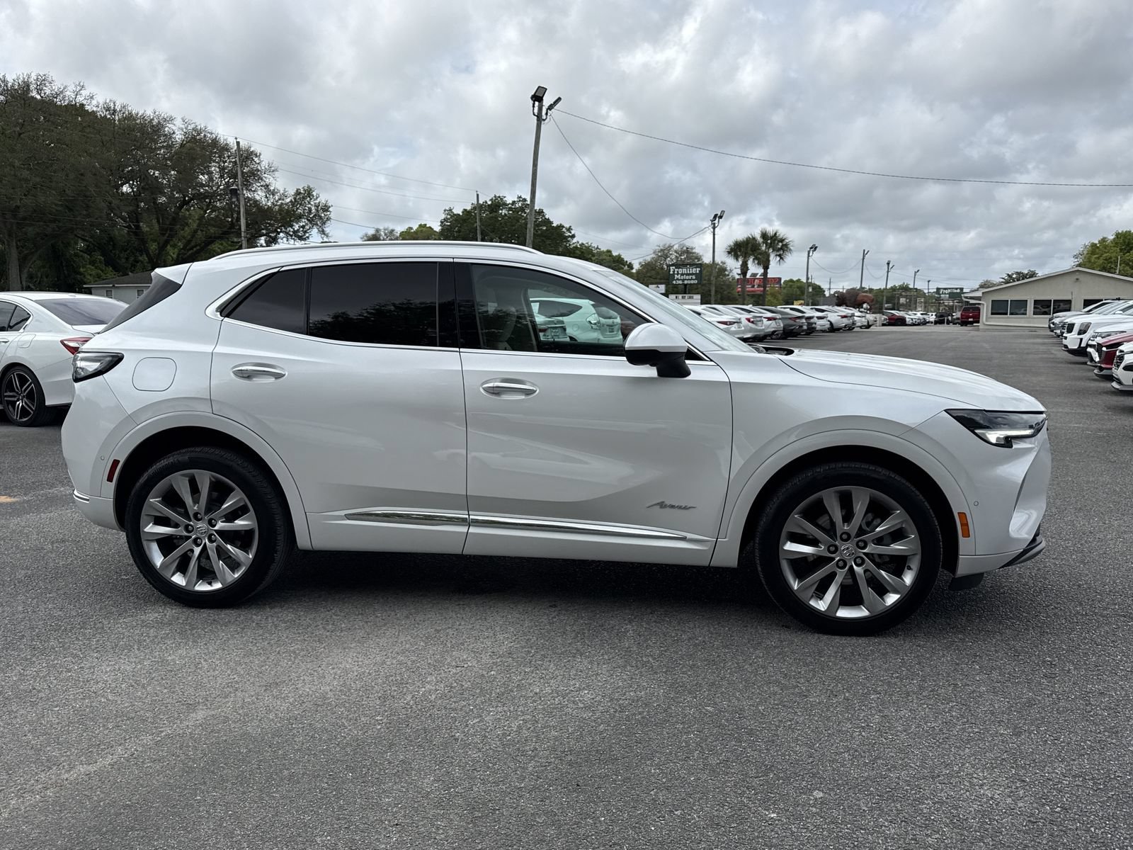 Used 2023 Buick Envision Avenir AWD/4WD image 6
