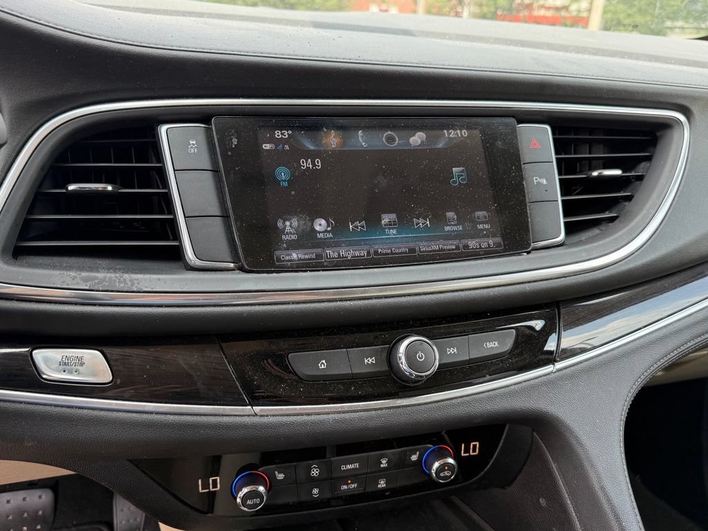 Used 2019 Buick Enclave Essence FWD image 19