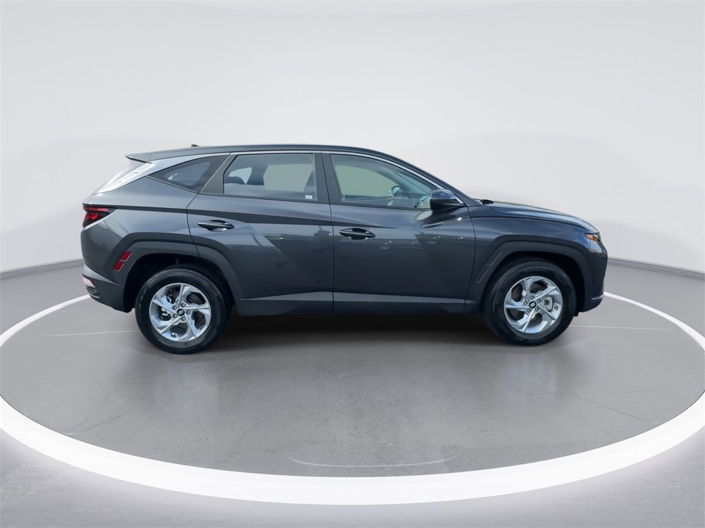 Used 2024 Hyundai Tucson SE image 9
