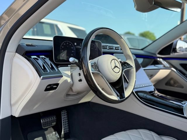 Used 2023 Mercedes-Benz S 580 4MATIC Sedan w/ AMG Line image 13
