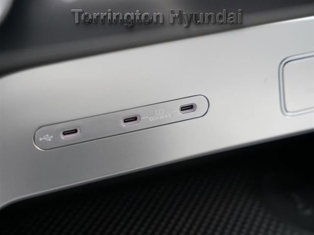New 2026 Hyundai Ioniq 9 SEL image 25