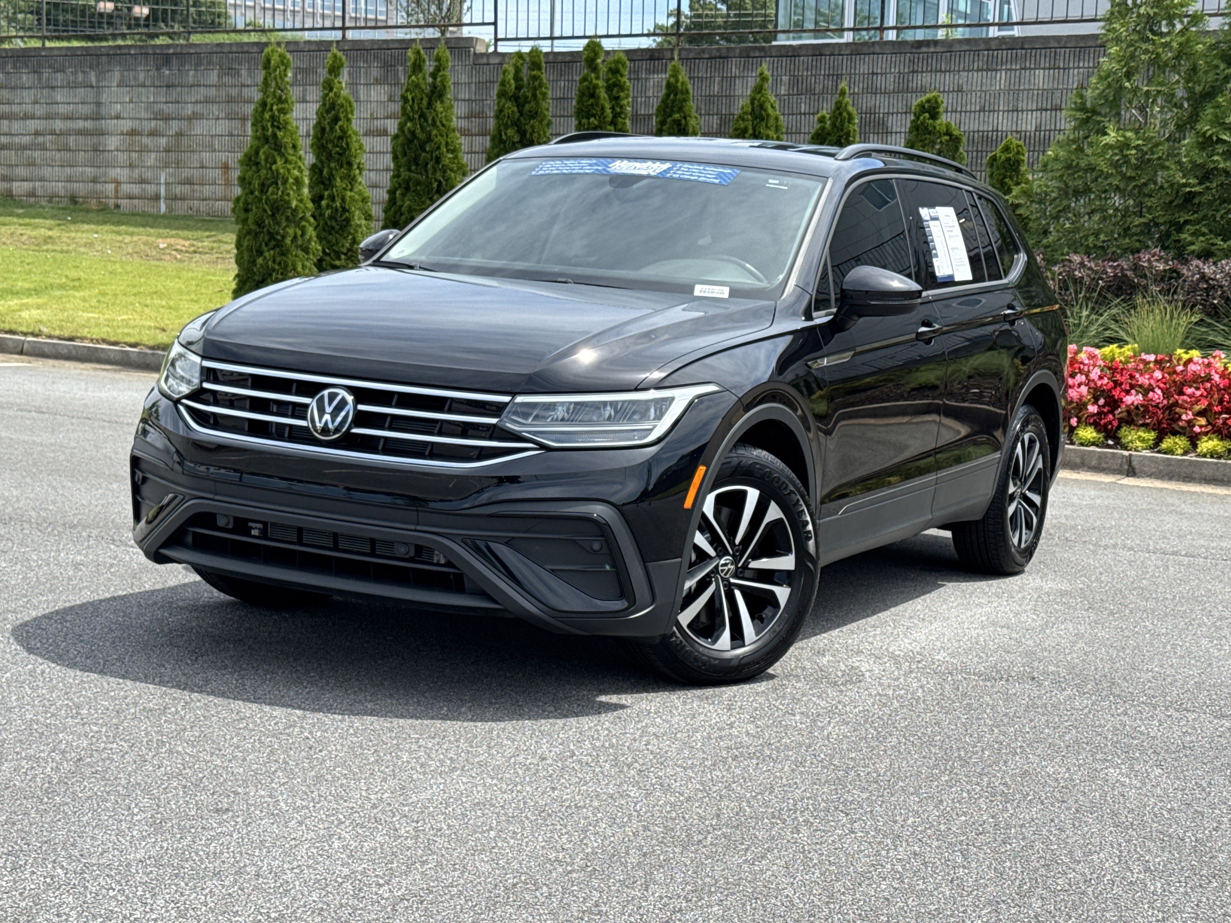 Used 2024 Volkswagen Tiguan S FWD image 5