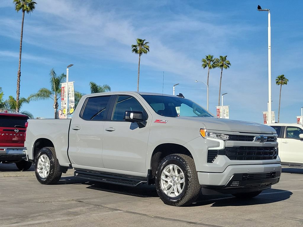 Used 2025 Chevrolet Silverado 1500 RST w/ Convenience Package II image 40
