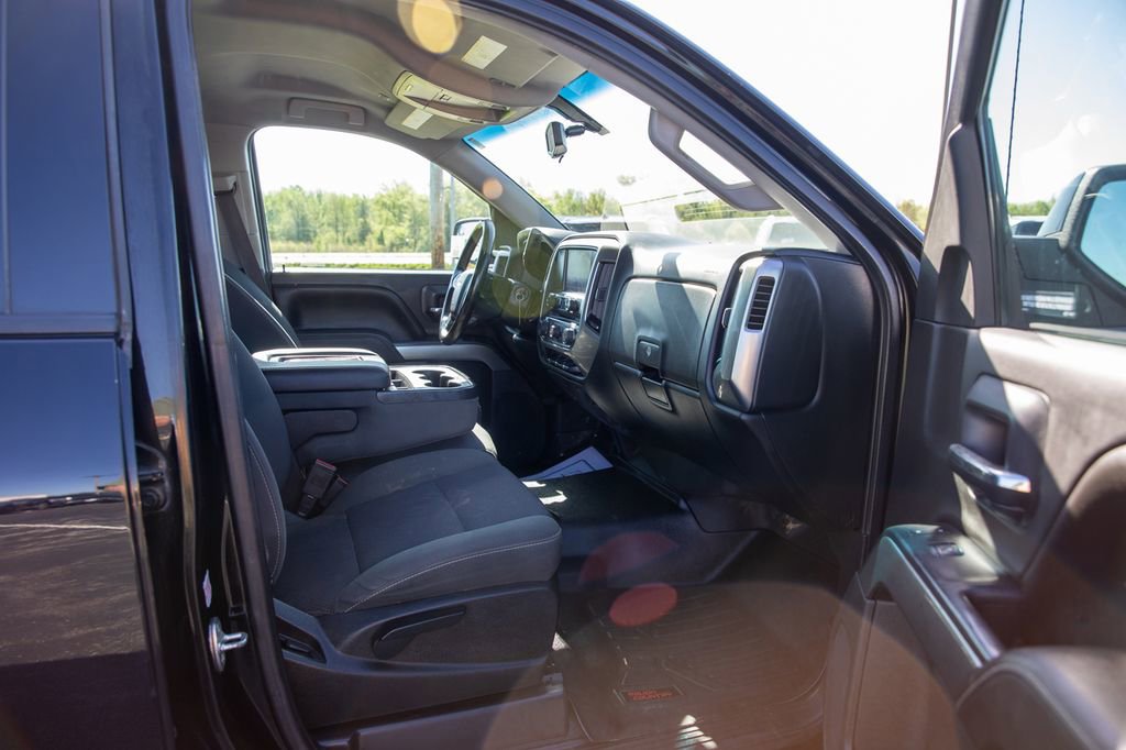 Used 2017 Chevrolet Silverado 1500 LT w/ True North Edition image 19