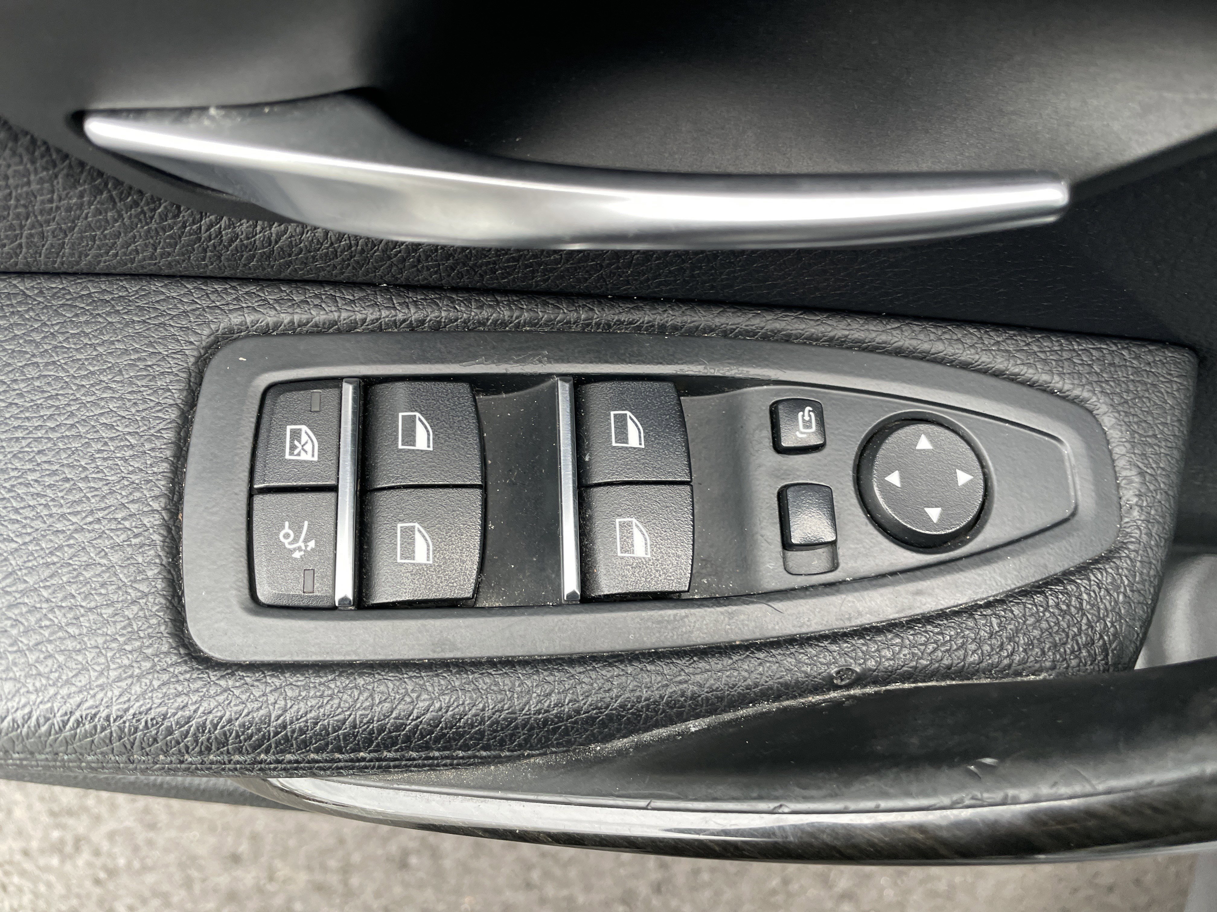 Used 2018 BMW 340i Gran Turismo xDrive image 35