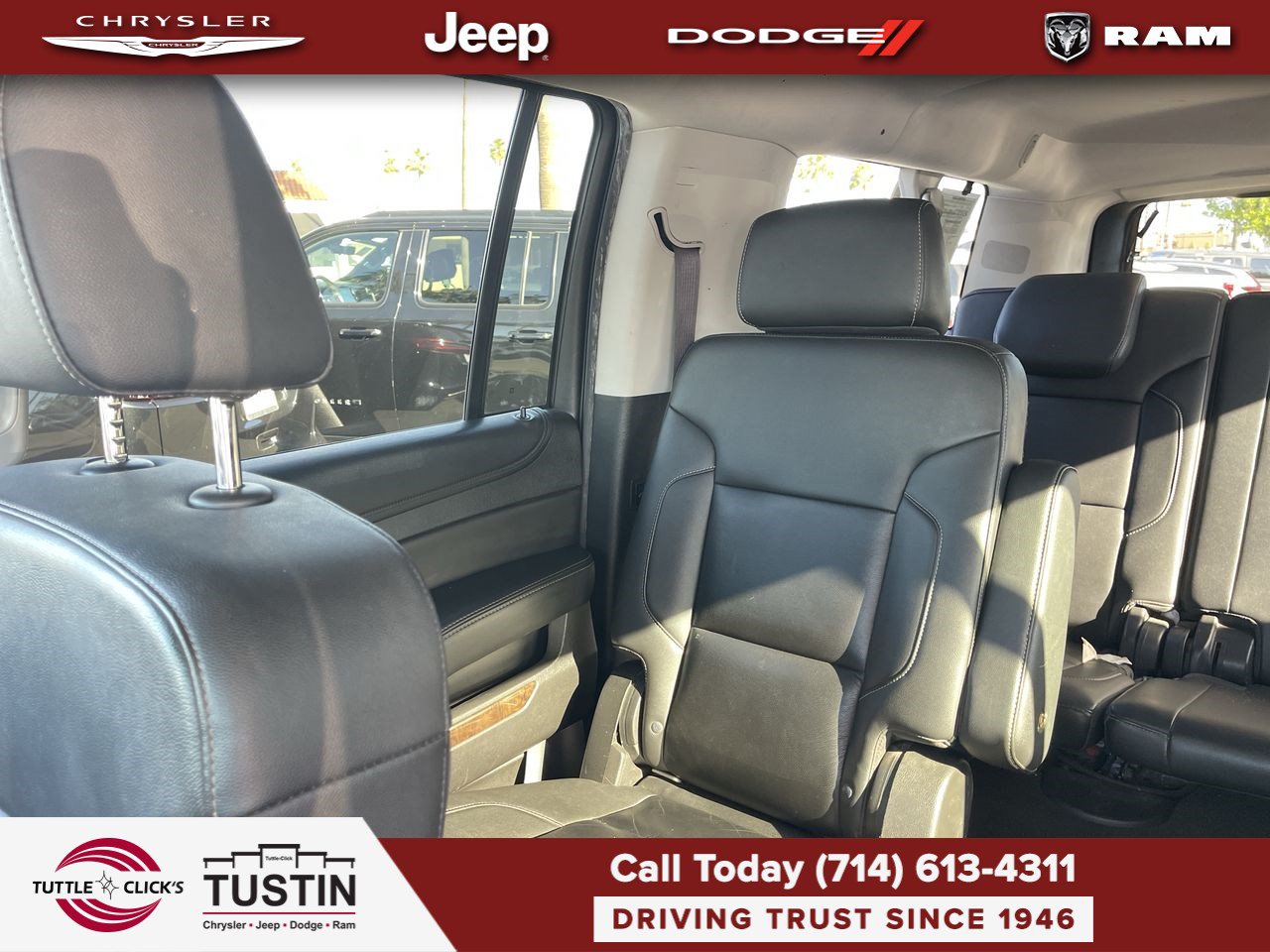 Used 2017 Chevrolet Suburban LT w/ LT Signature Package AWD/4WD image 4
