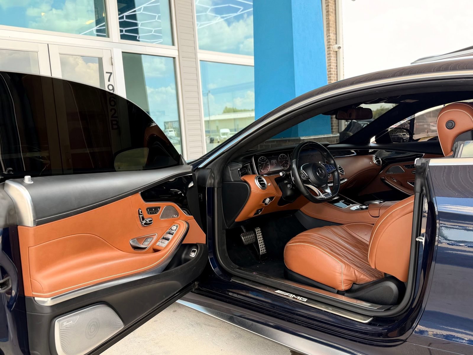 Used 2015 Mercedes-Benz S 63 AMG 4MATIC Coupe image 31