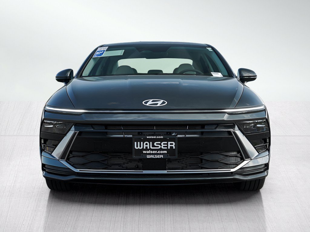 New 2026 Hyundai Sonata SEL FWD image 2