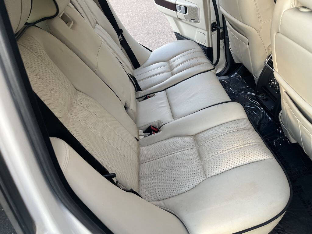 Used 2008 Land Rover Range Rover Supercharged AWD/4WD image 17
