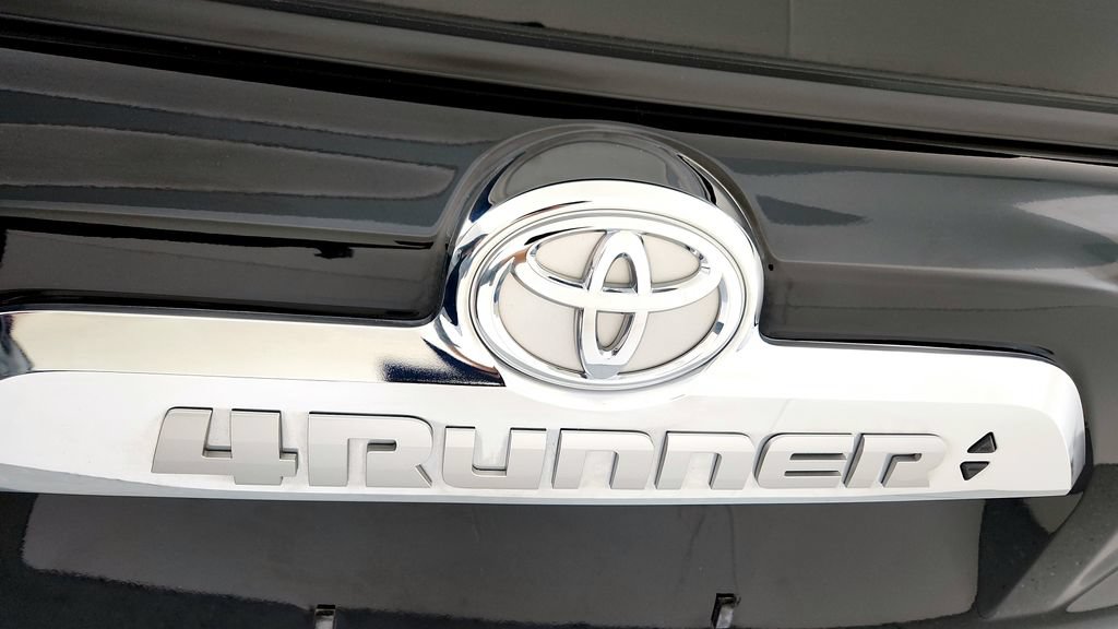 Certified 2024 Toyota 4Runner Limited AWD/4WD image 13