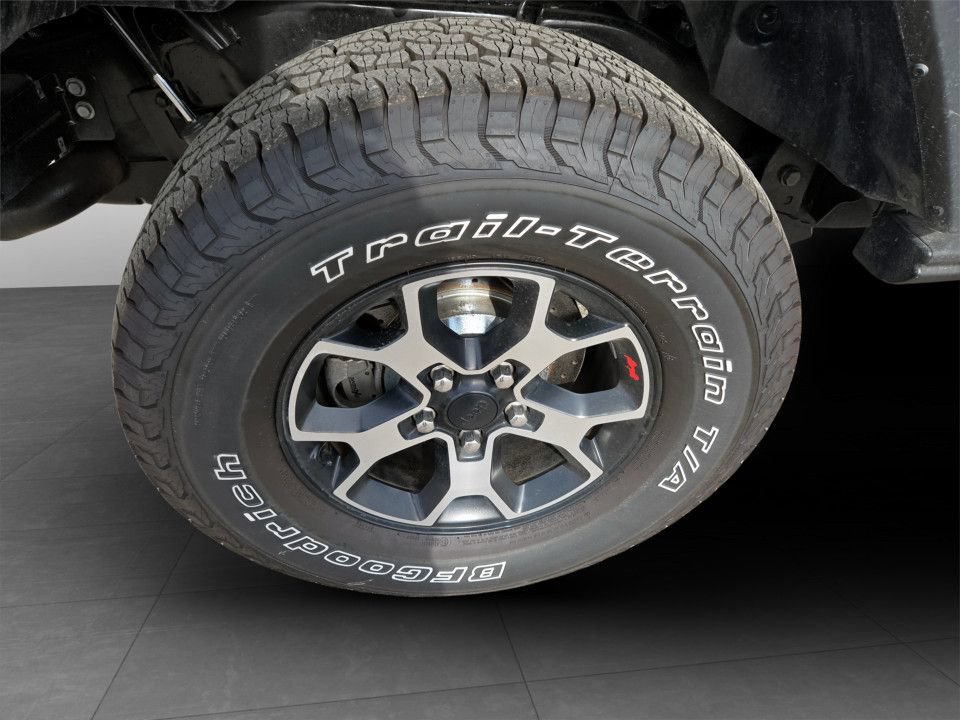 Used 2022 Jeep Wrangler Unlimited Sport AWD/4WD image 33