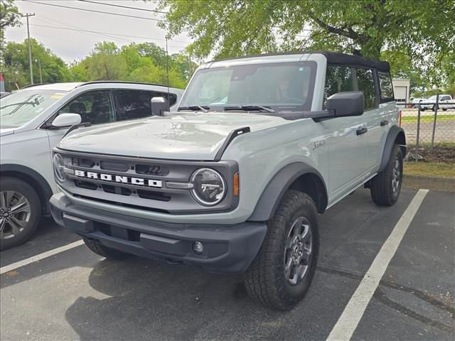 Used 2022 Ford Bronco Big Bend image 3