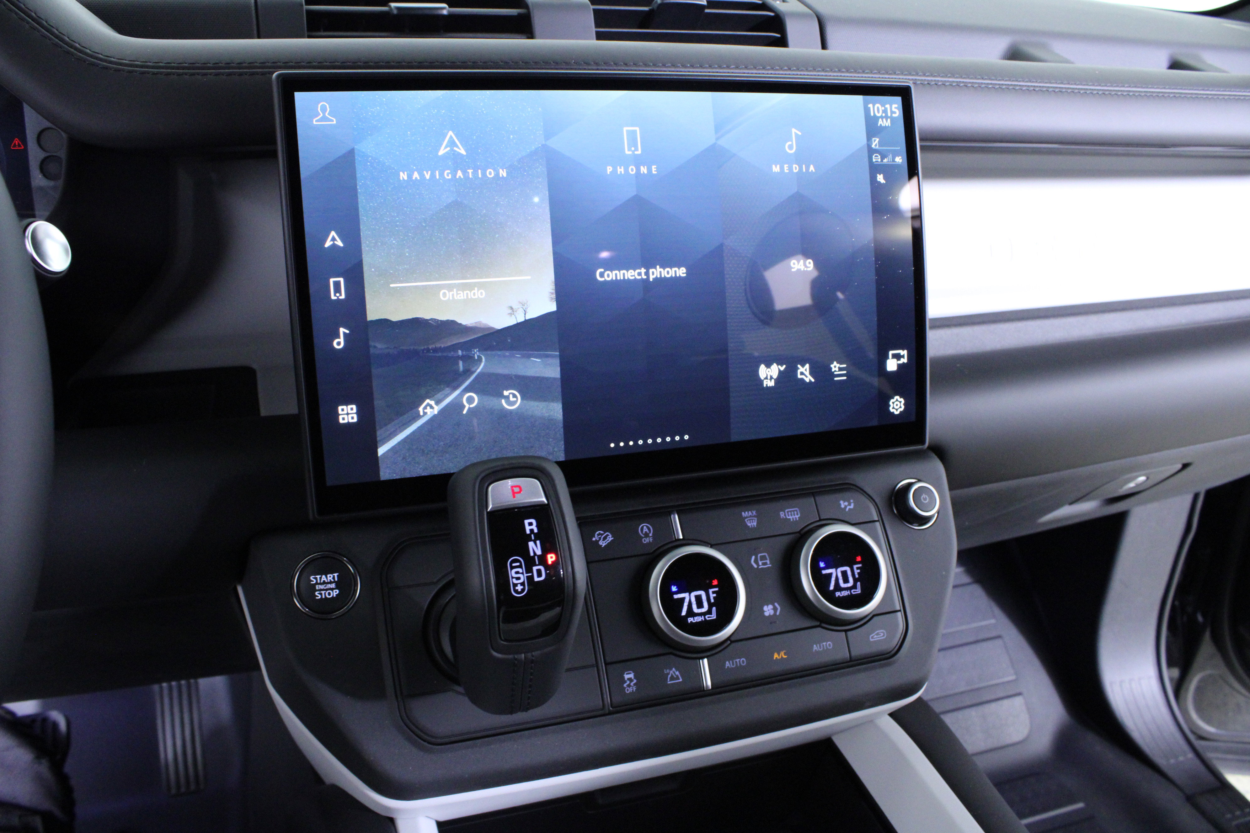 New 2026 Land Rover Defender 110 S image 19