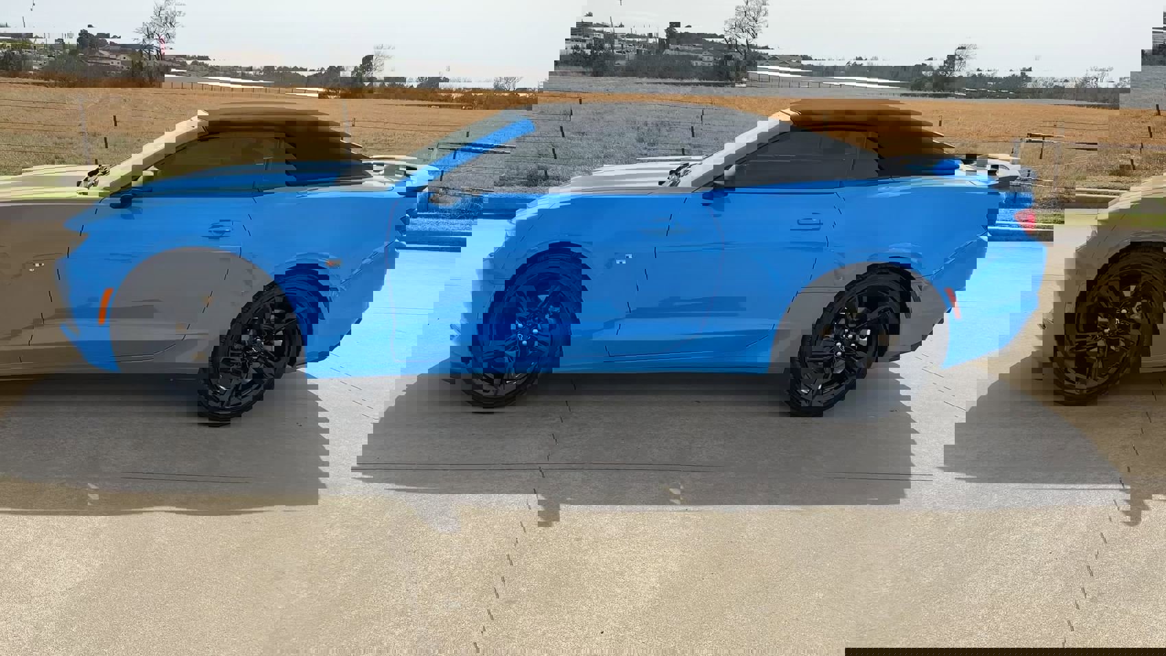 Used 2022 Chevrolet Camaro LT image 6