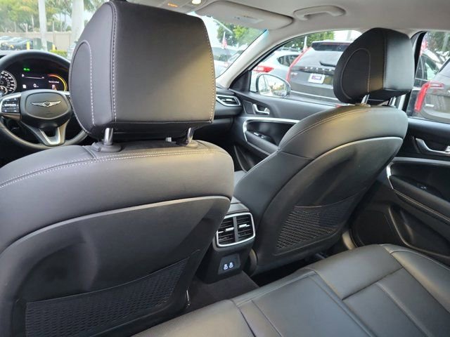 Used 2026 Genesis G70 2.5T image 10