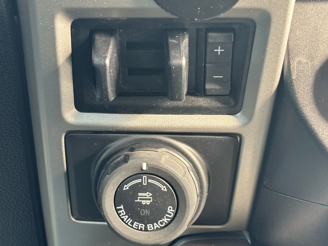 Used 2021 Ford F250 Lariat w/ Lariat Ultimate Package image 40