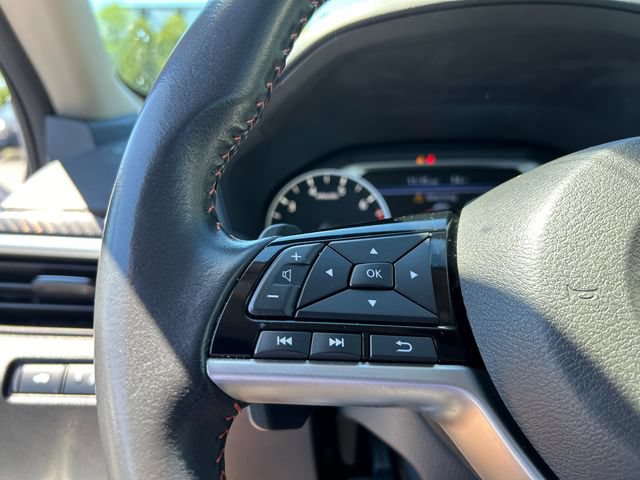 Certified 2023 Nissan Altima 2.5 SR w/ SR Premium Package AWD/4WD image 13