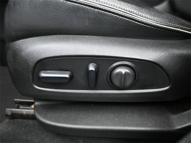 Used 2018 GMC Terrain Denali w/ Advanced Safety Package image 6