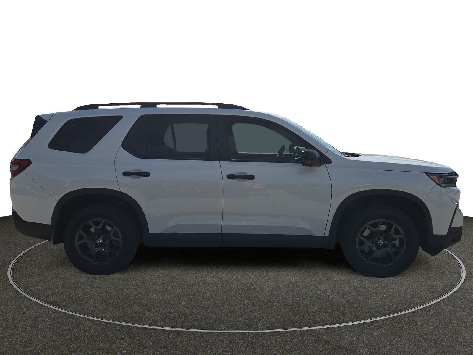 Used 2025 Honda Pilot TrailSport image 7