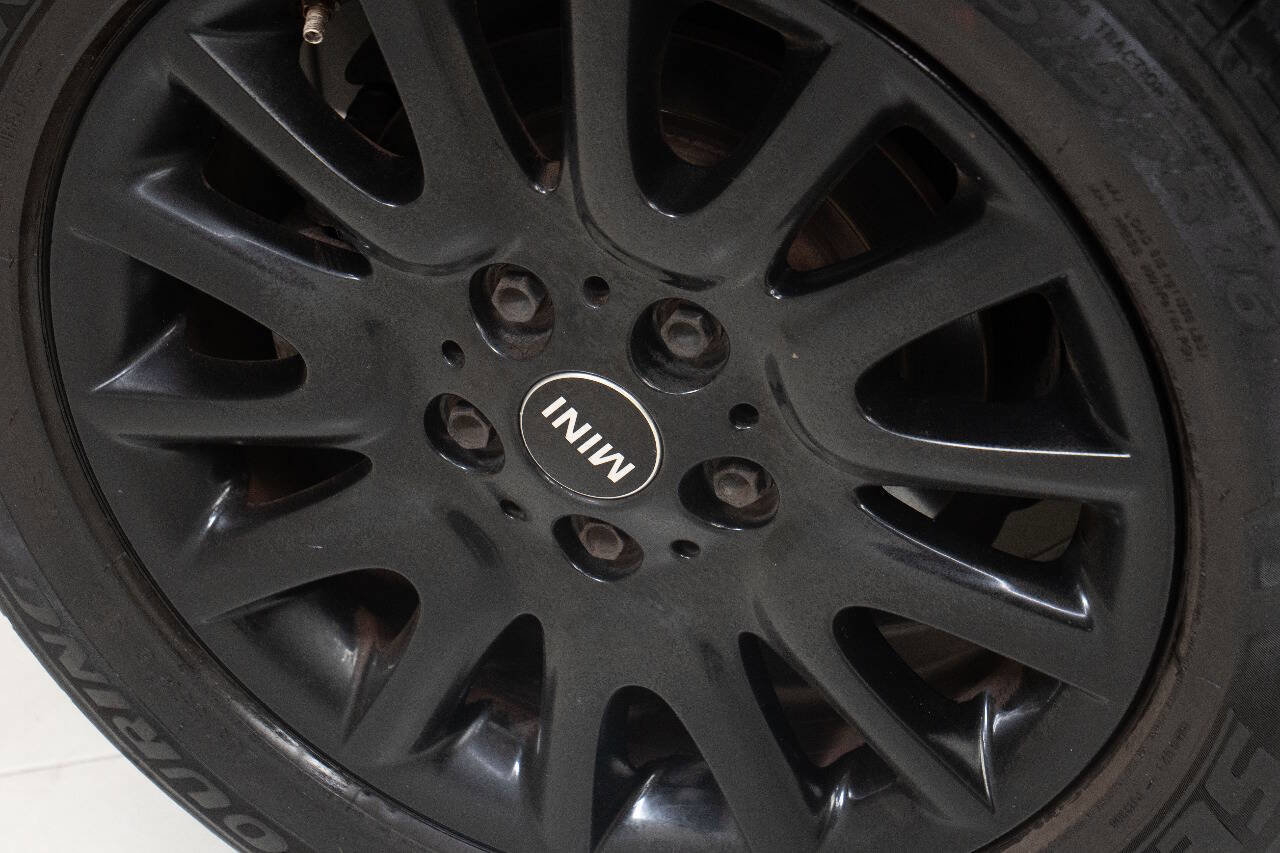 Used 2015 MINI Cooper 2-Door Hardtop image 49