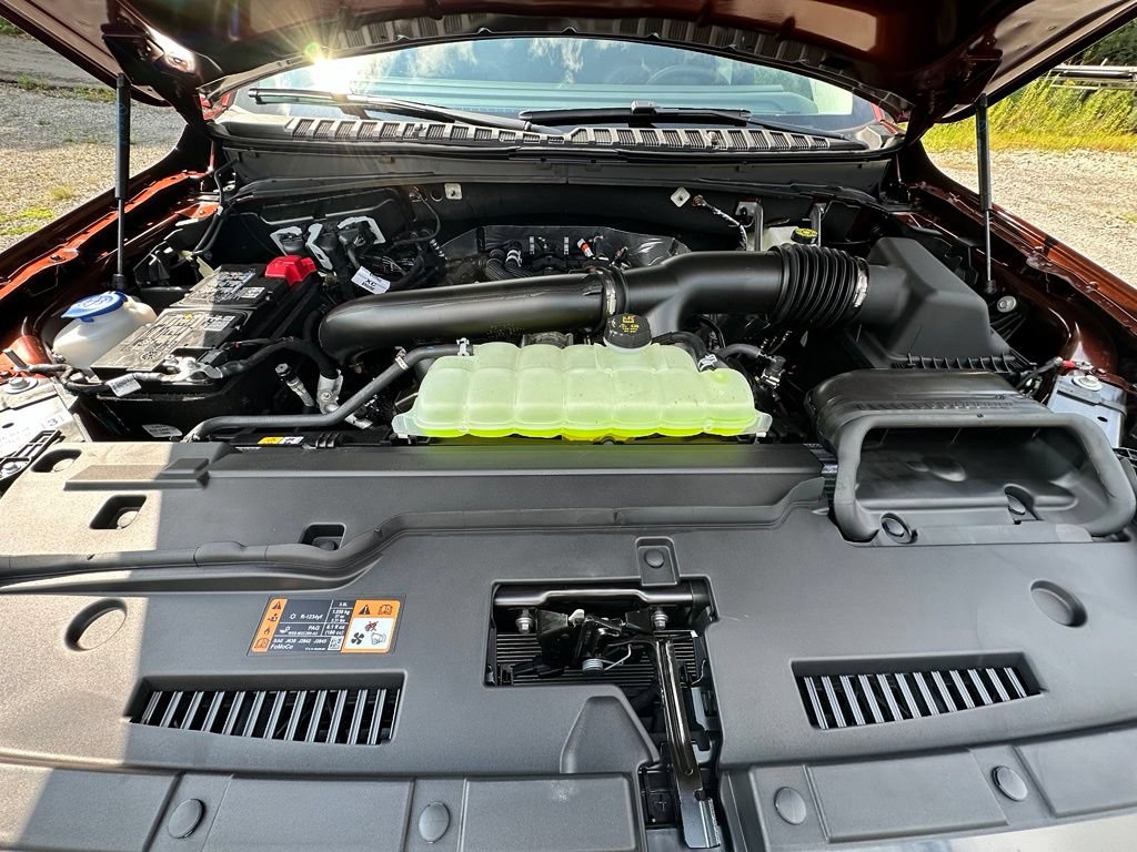 New 2027 Lincoln Navigator Reserve AWD/4WD image 28
