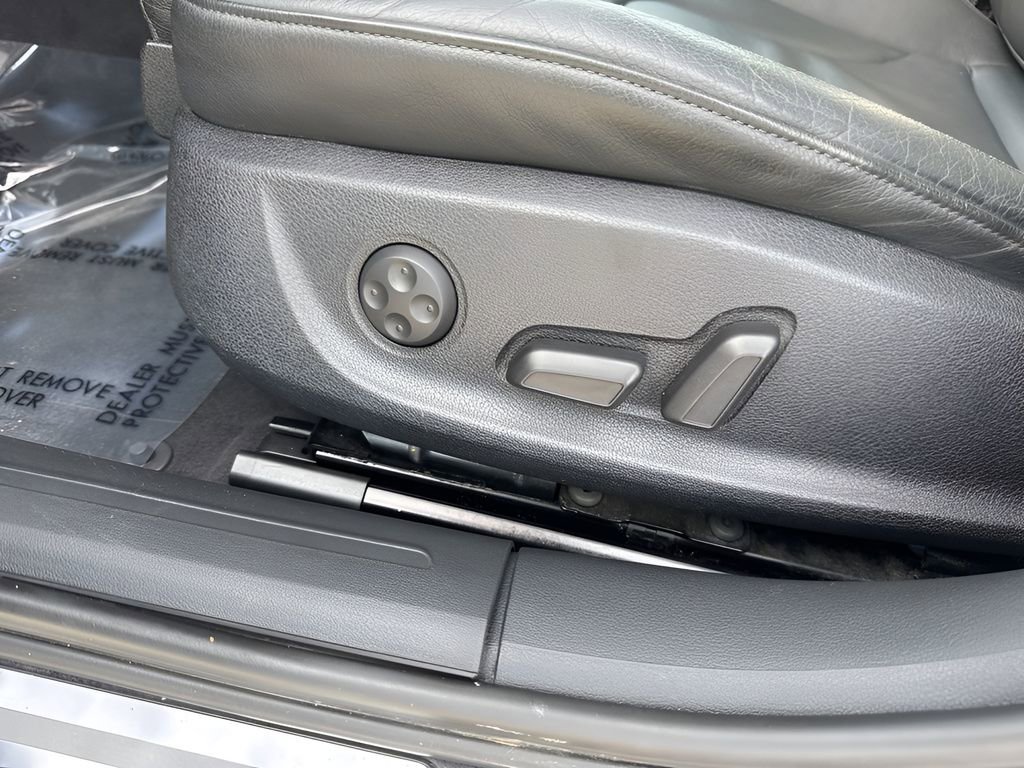 Used 2010 Audi A4 2.0T Premium image 10