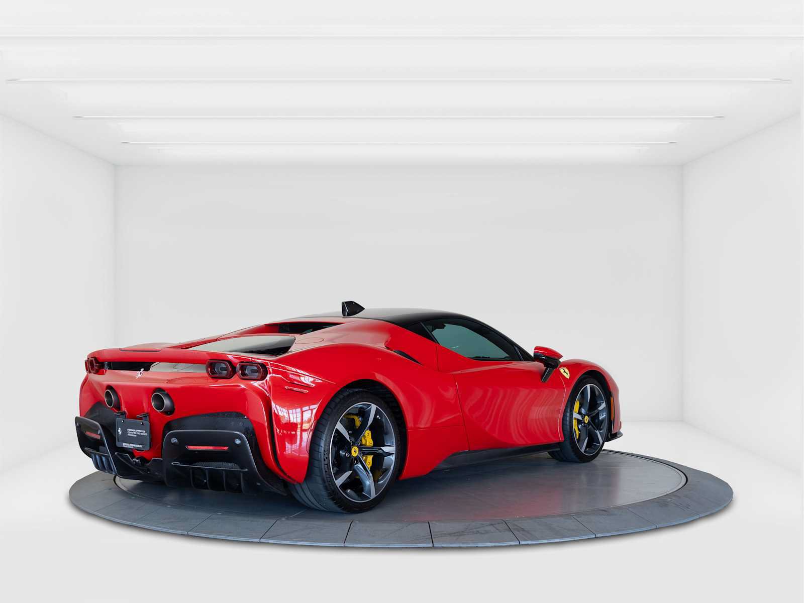 Certified 2022 Ferrari SF90 Stradale AWD/4WD image 5