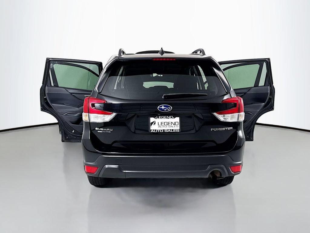 Used 2022 Subaru Forester Premium AWD/4WD image 23