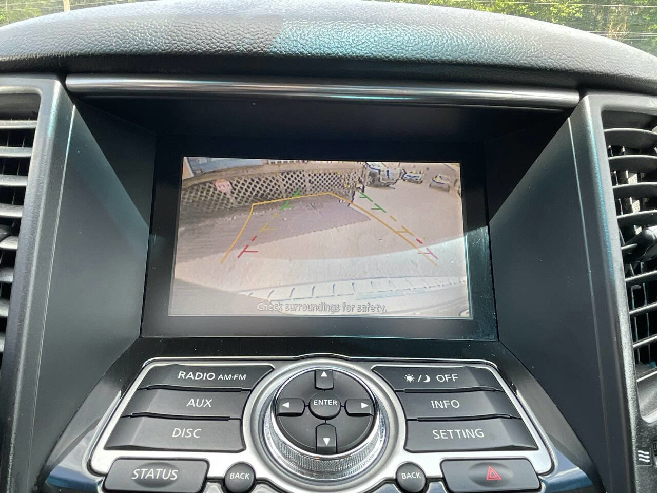 Used 2016 INFINITI QX70 2WD image 19