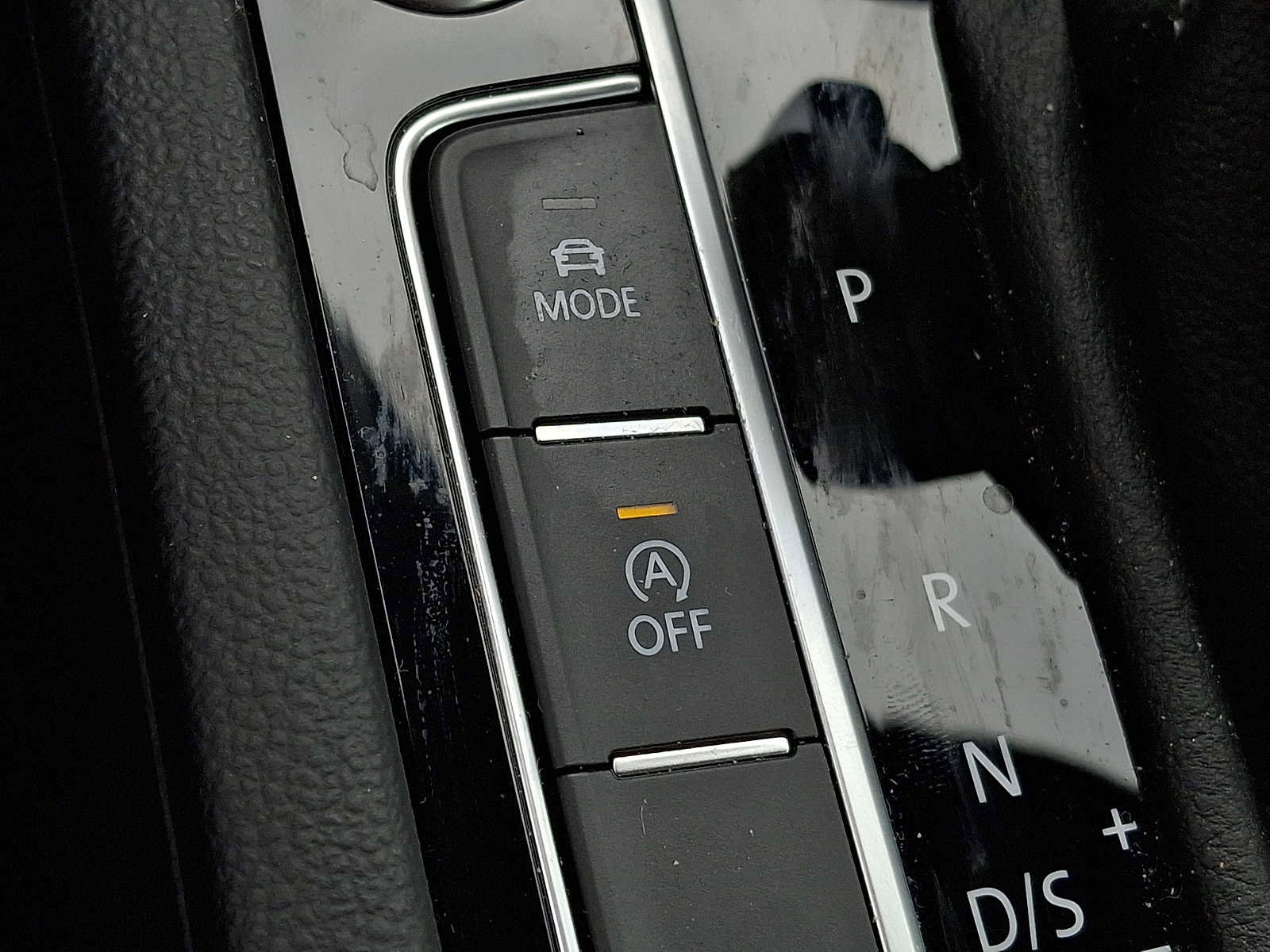Used 2023 Volkswagen Arteon SEL AWD/4WD image 21