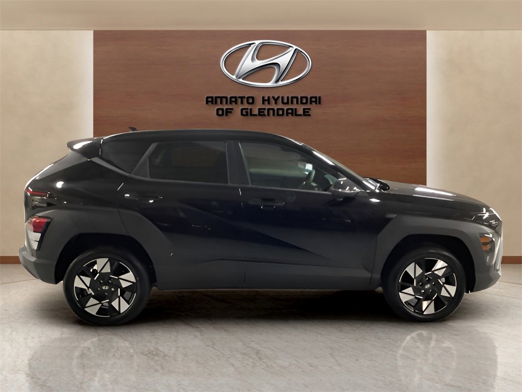 Used 2025 Hyundai Kona SEL image 7