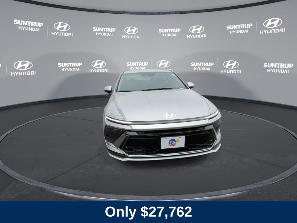 Used 2026 Hyundai Sonata SE image 4