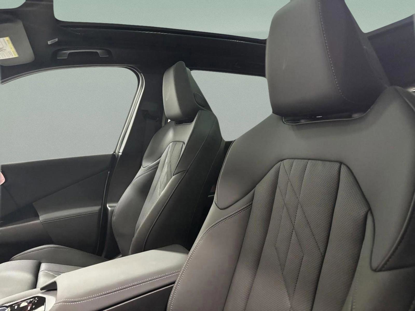 Certified 2025 BMW X3 xDrive30i w/ Premium Package image 28