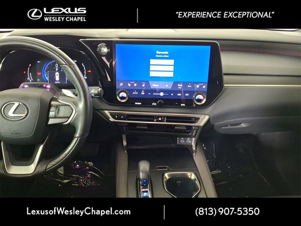 Used 2024 Lexus RX 350 FWD image 13